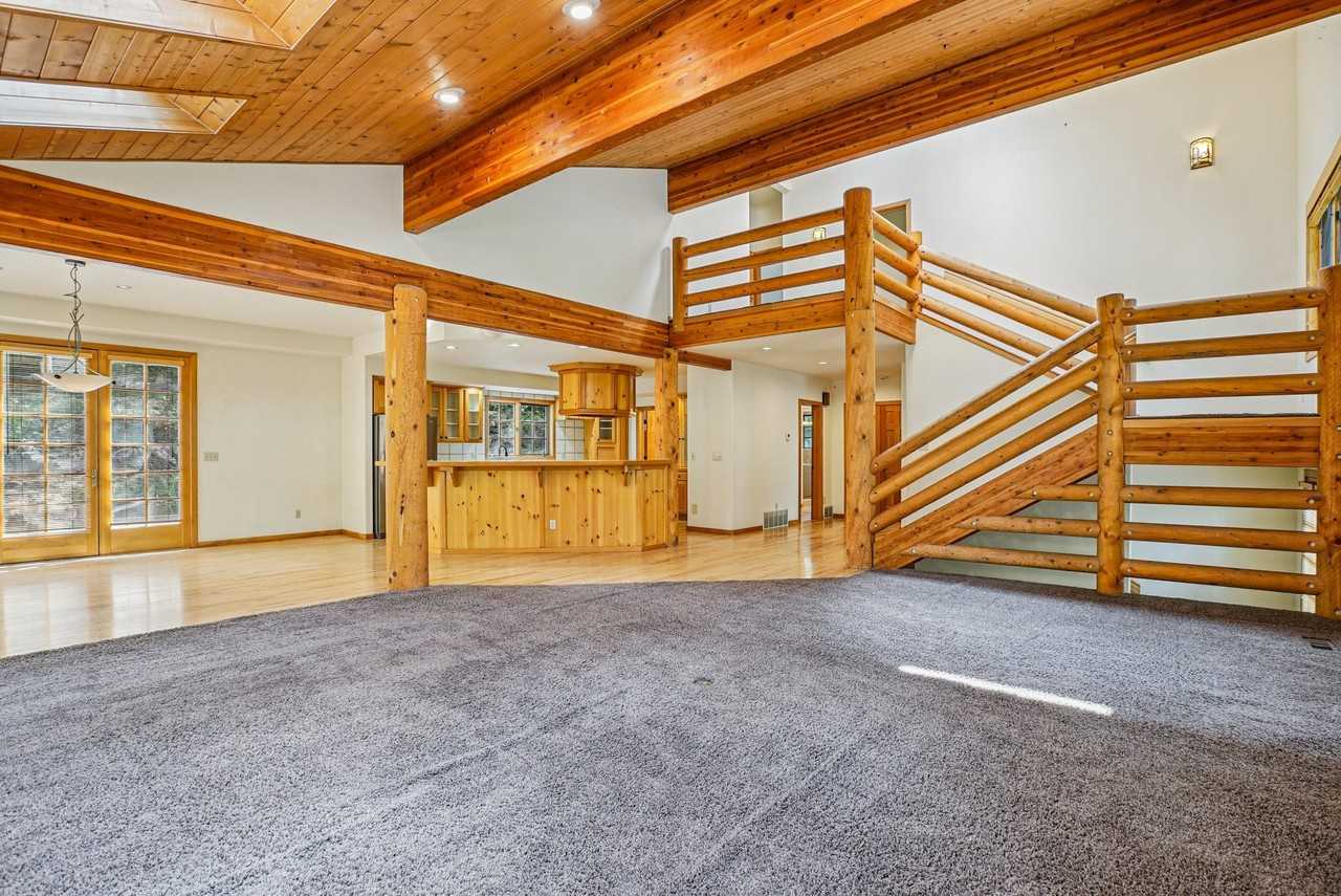 3383 Big Spruce Way - Photo 7 of 38