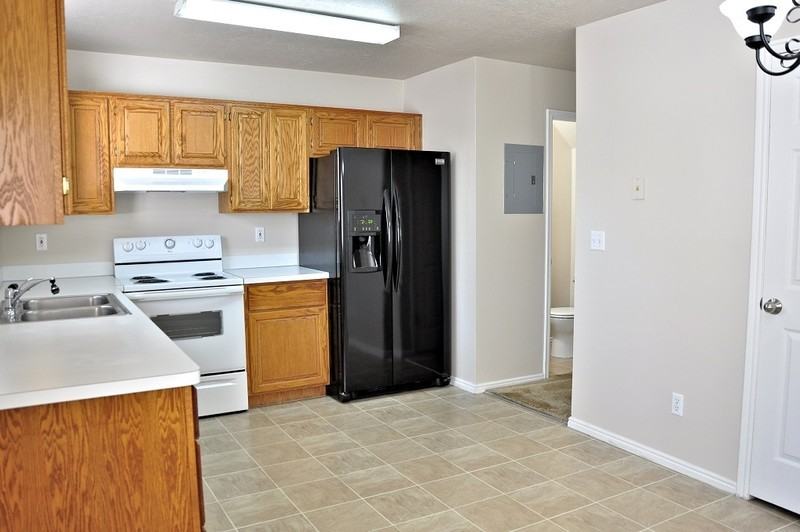 926 E Ave - Photo 5 of 20