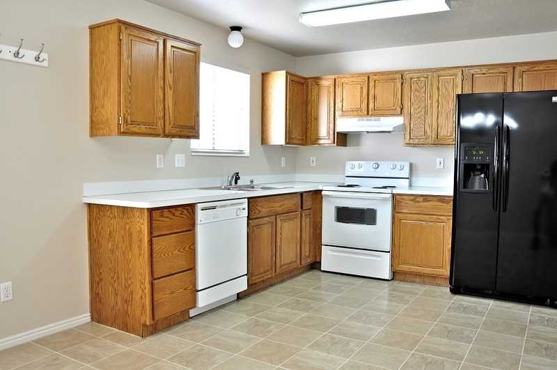 926 E Ave - Photo 6 of 20