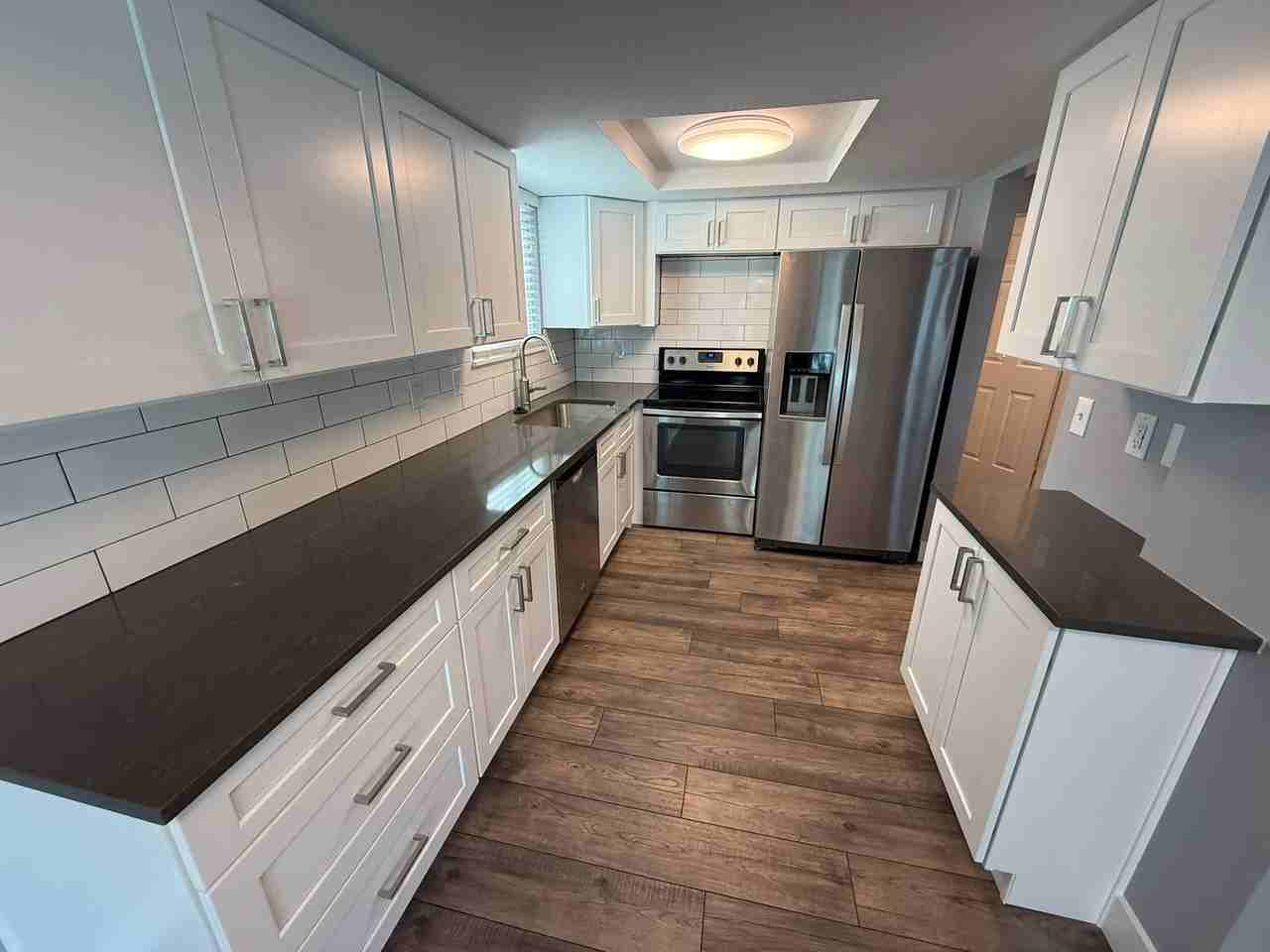 1242 E Freshman Cir - Photo 6 of 23