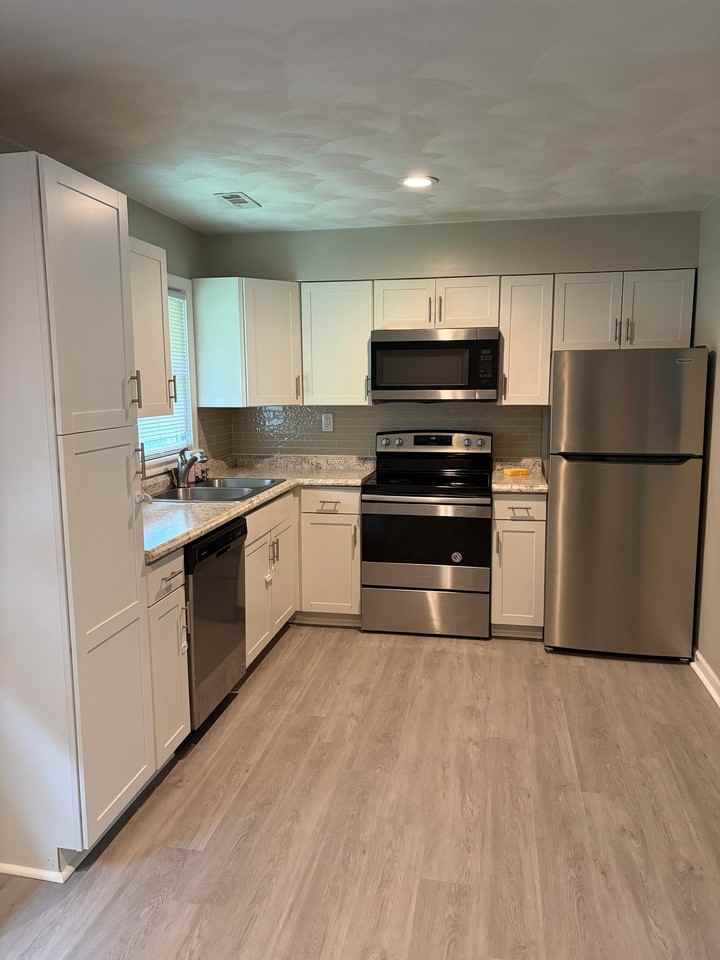 5211 Norvella Ave - Photo 6 of 13
