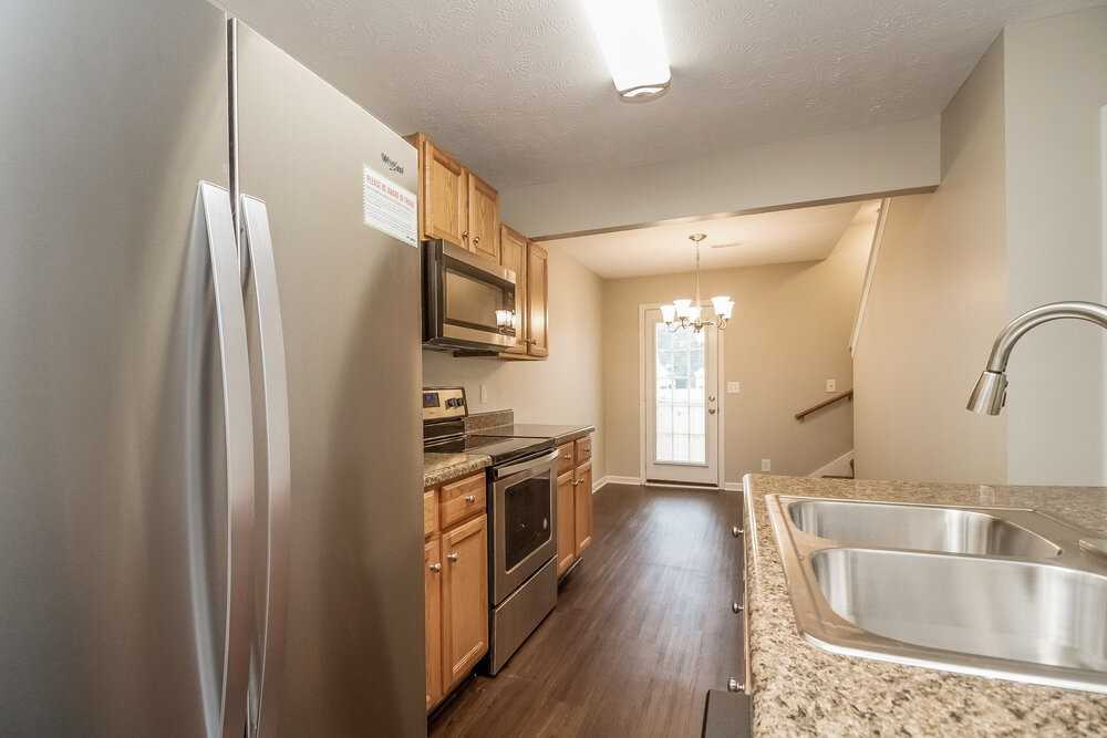 5082 Cornelius Dr - Photo 7 of 18