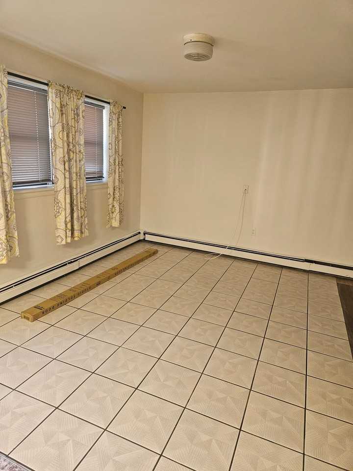 118 Brandy Ln - Photo 5 of 8