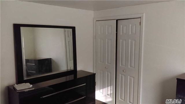 1096 Mirabelle Ave - Photo 2 of 8