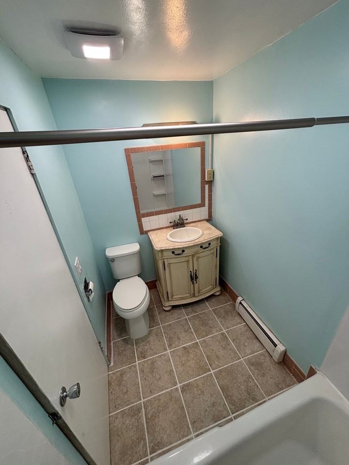 68 R St #1 - Photo 5 of 8