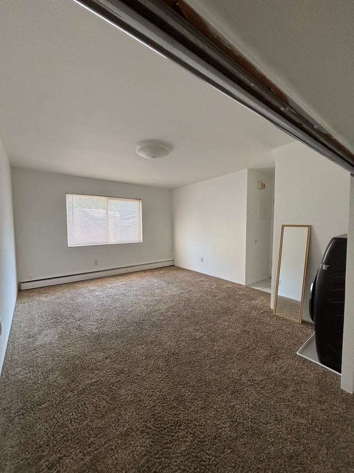 68 R St #1 - Photo 7 of 8