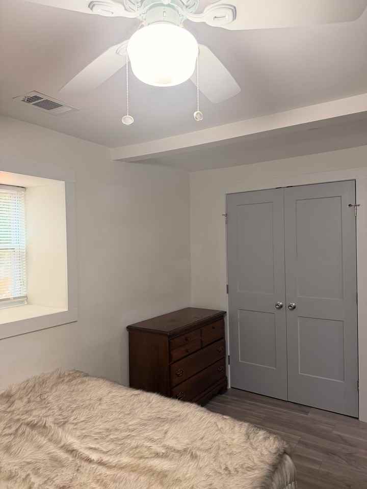 573 Commercial Ave Nw - Photo 7 of 11