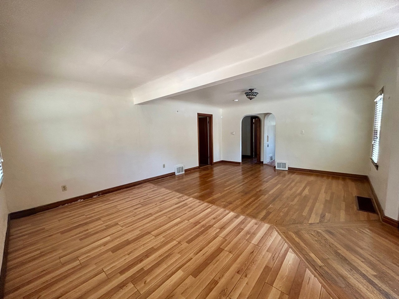 1923 N Royer St - Photo 2 of 17