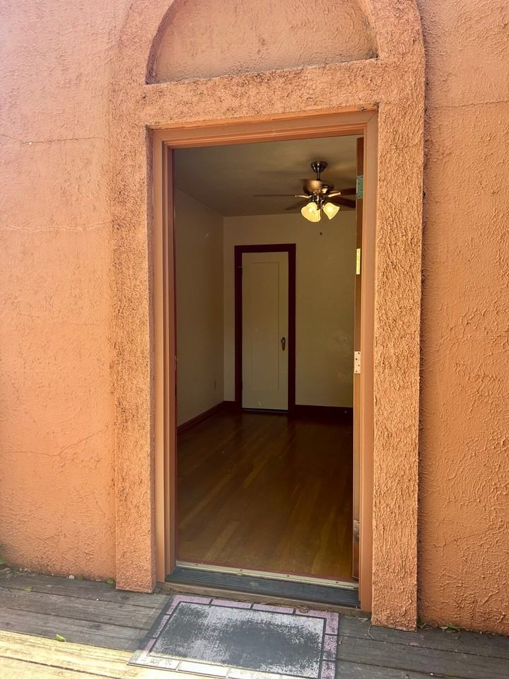 1923 N Royer St - Photo 7 of 17