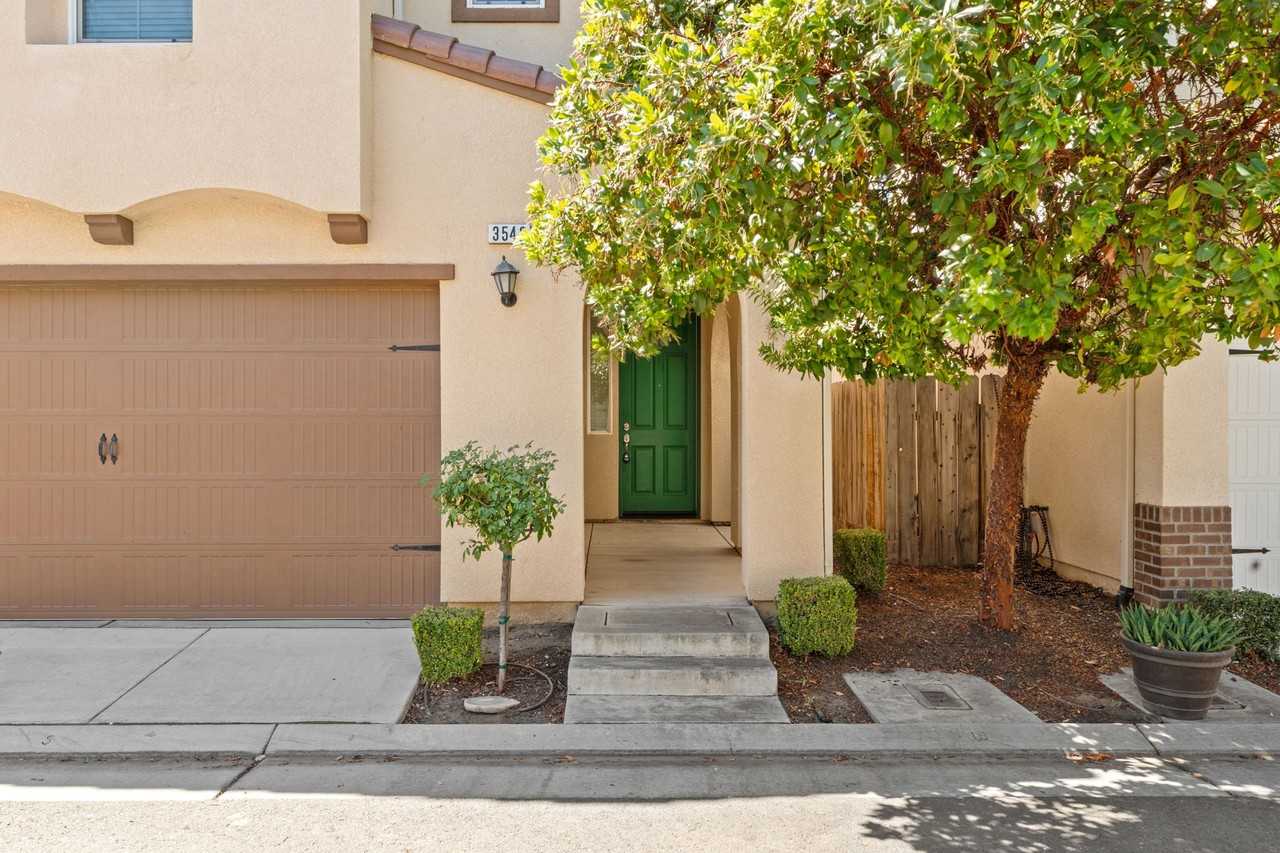 3542 Significant Way - Photo 2 of 20