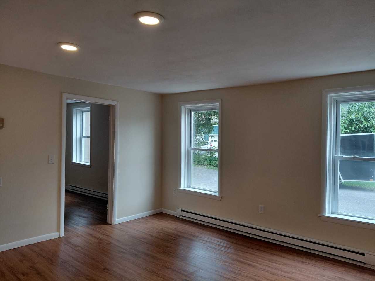 16 W Main St #1 - Photo 4 of 8