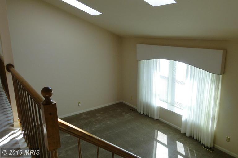 12312 Sir Lancelot Dr - Photo 3 of 30