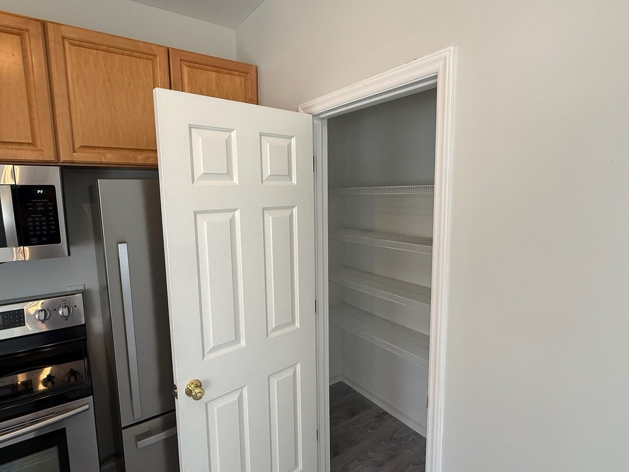 257 Dairy Rd - Photo 4 of 16