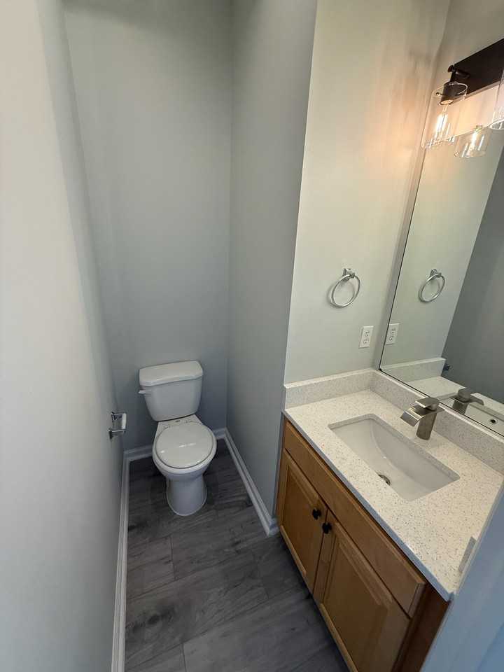 257 Dairy Rd - Photo 5 of 16