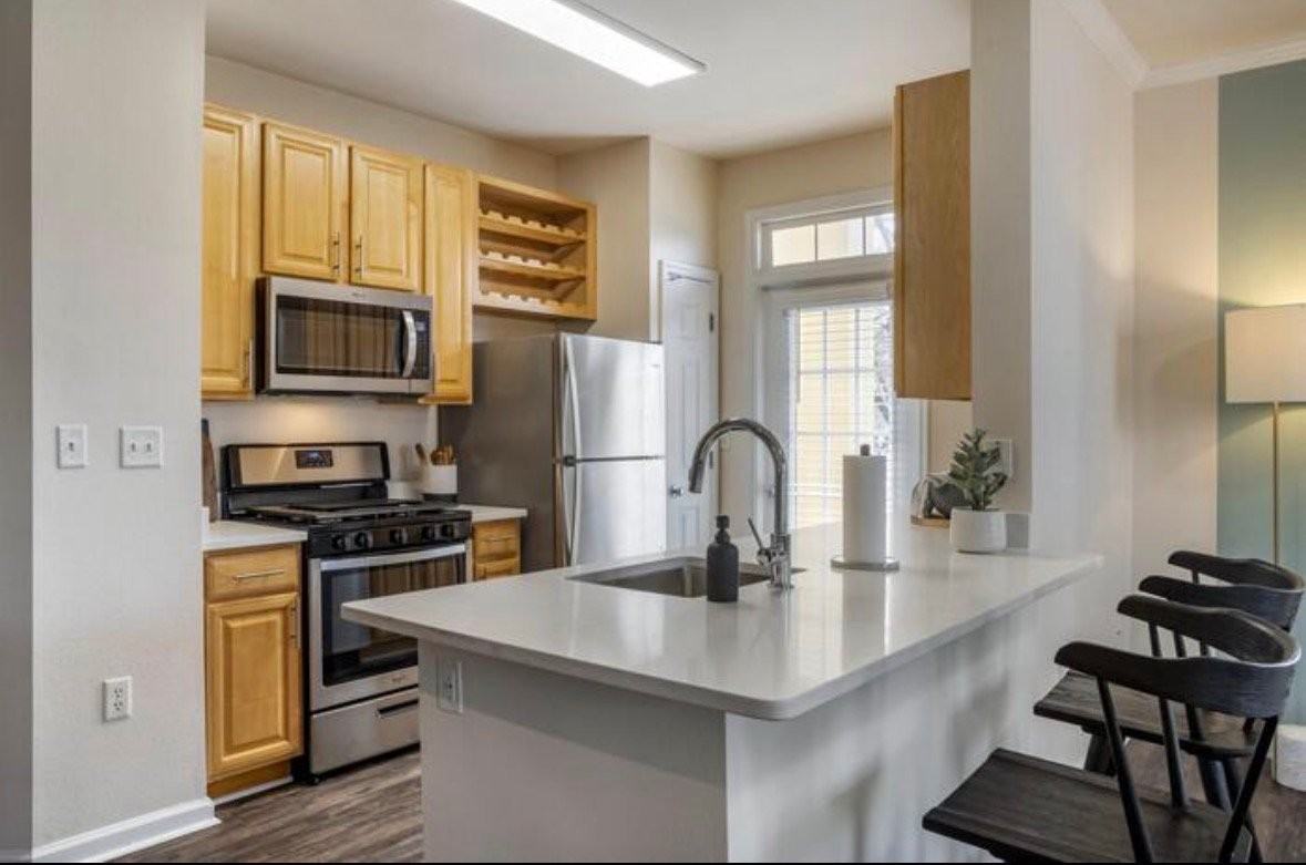 22541 Hickory Hill Sq - Photo 4 of 6