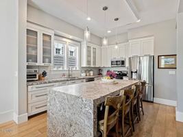 featured image of 520 Mission Dr
