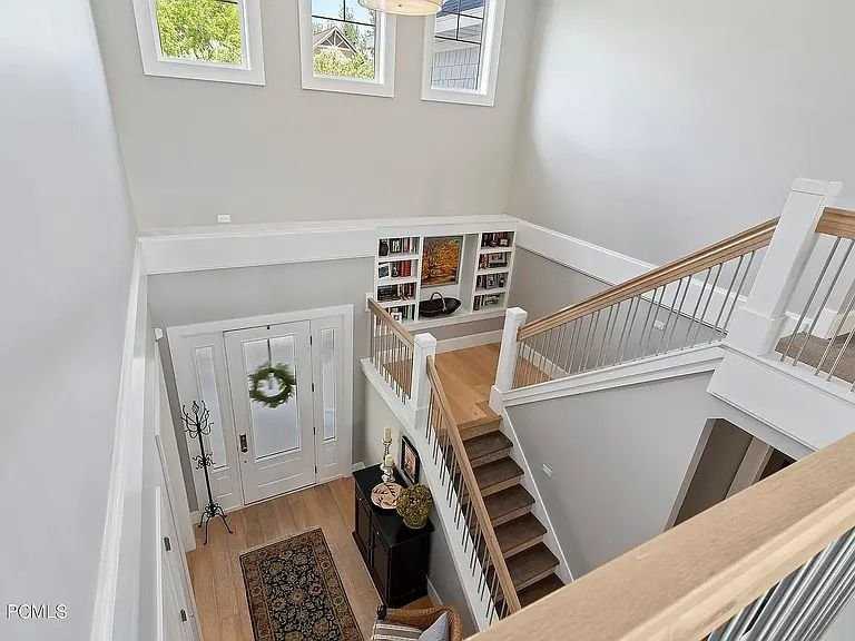 520 Mission Dr - Photo 6 of 19