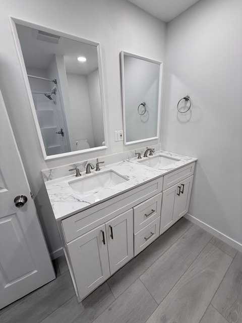 2826 Altura Ave #A - Photo 5 of 8