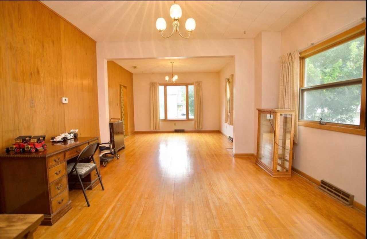 724 S 3rd St - Photo 6 of 11