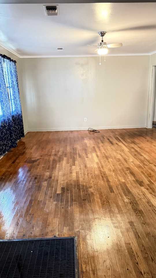 409 Park Pl - Photo 3 of 13
