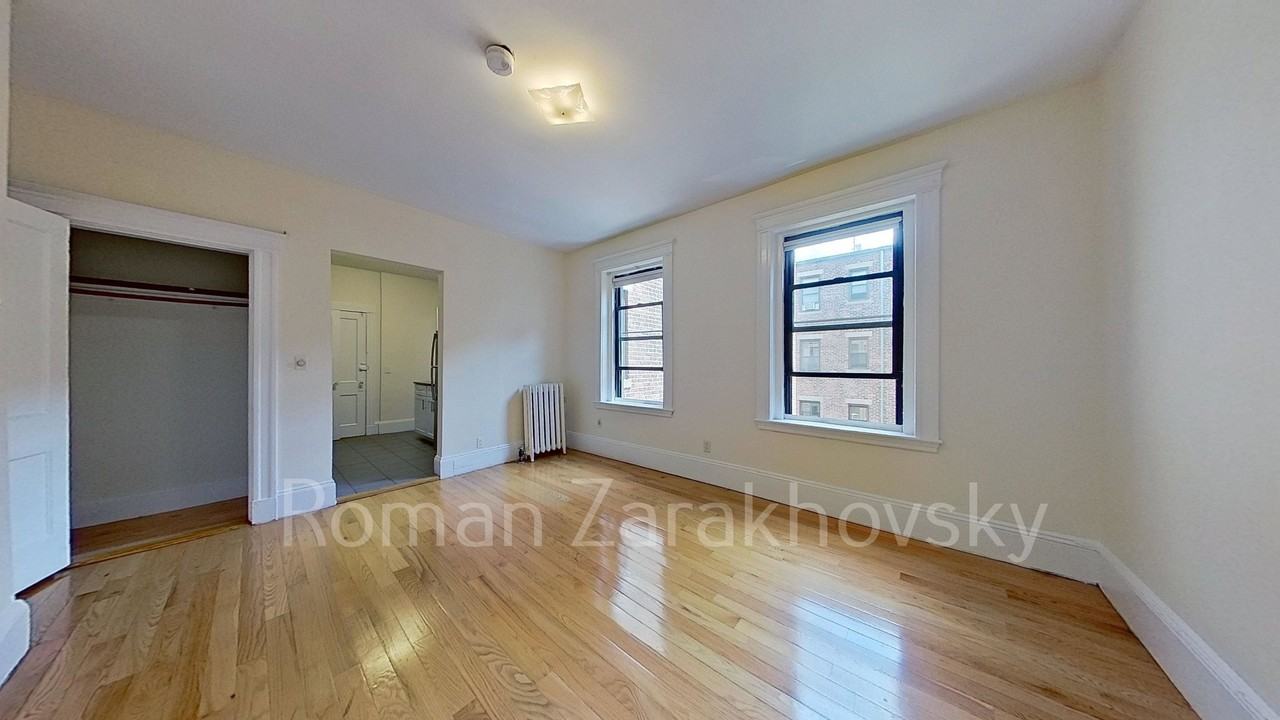 287 Saint Paul St #3A - Photo 3 of 18