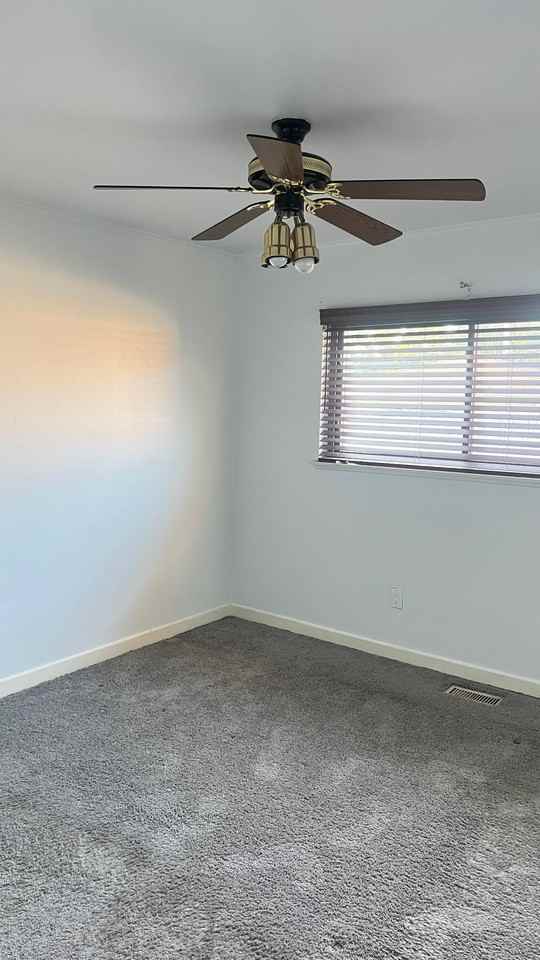 13489 Carol Ave - Photo 6 of 10