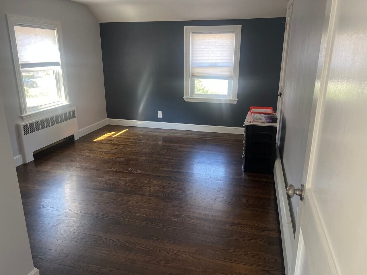 125 Thacher St - Photo 3 of 12
