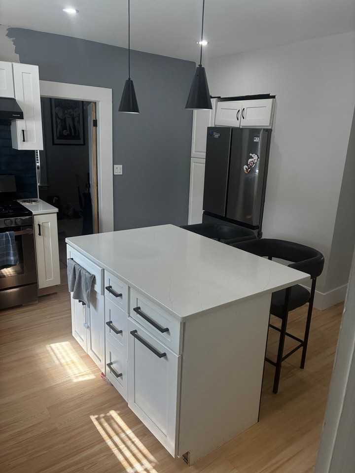 60 Grant St #1 - Photo 3 of 5