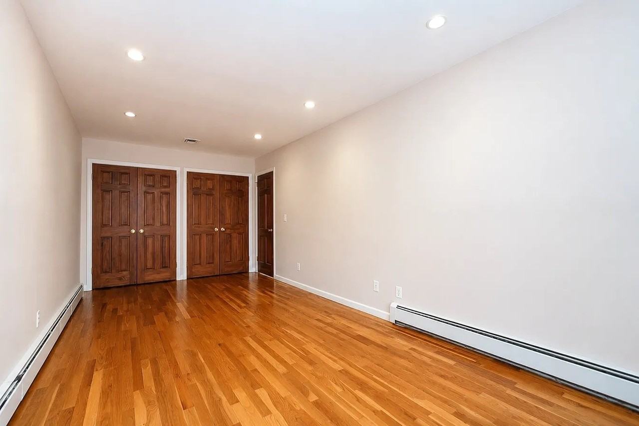150 Cannon Blvd - Photo 3 of 3