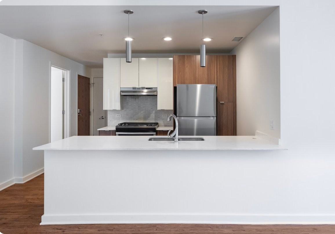144 W Huron St - Photo 3 of 18