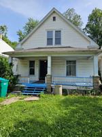 featured image of 945 W Packard St