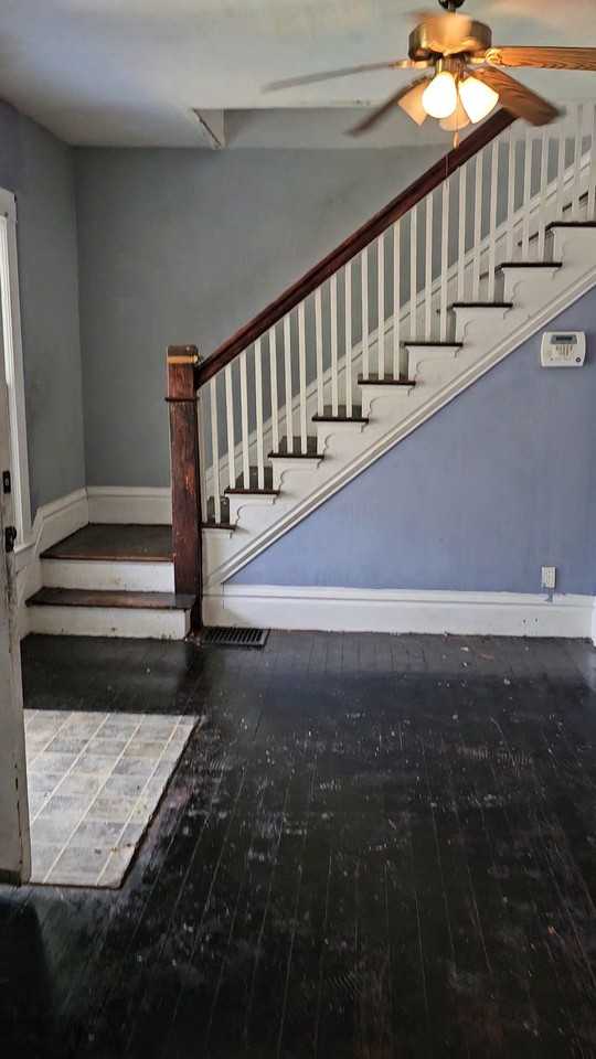945 W Packard St - Photo 5 of 20