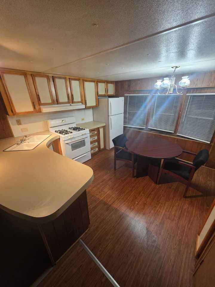 4728 Ellsworth Ln #4728 - Photo 2 of 7
