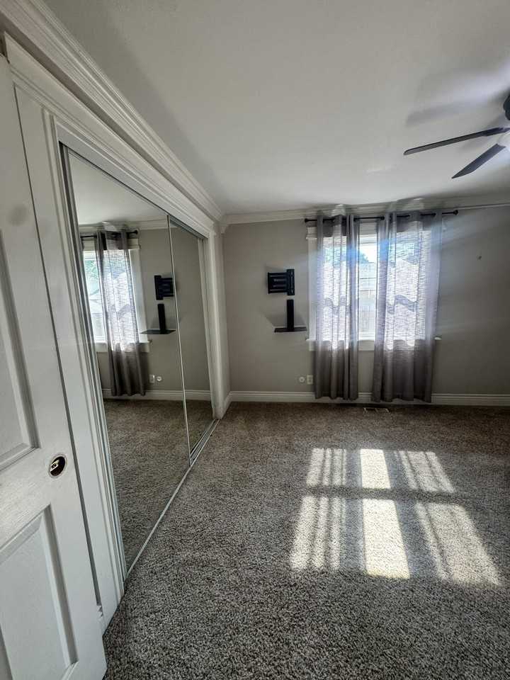 9239 W Zuni Dr - Photo 5 of 18