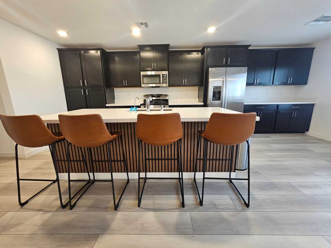 9489 Sky Pointe Dr - Photo 2 of 20