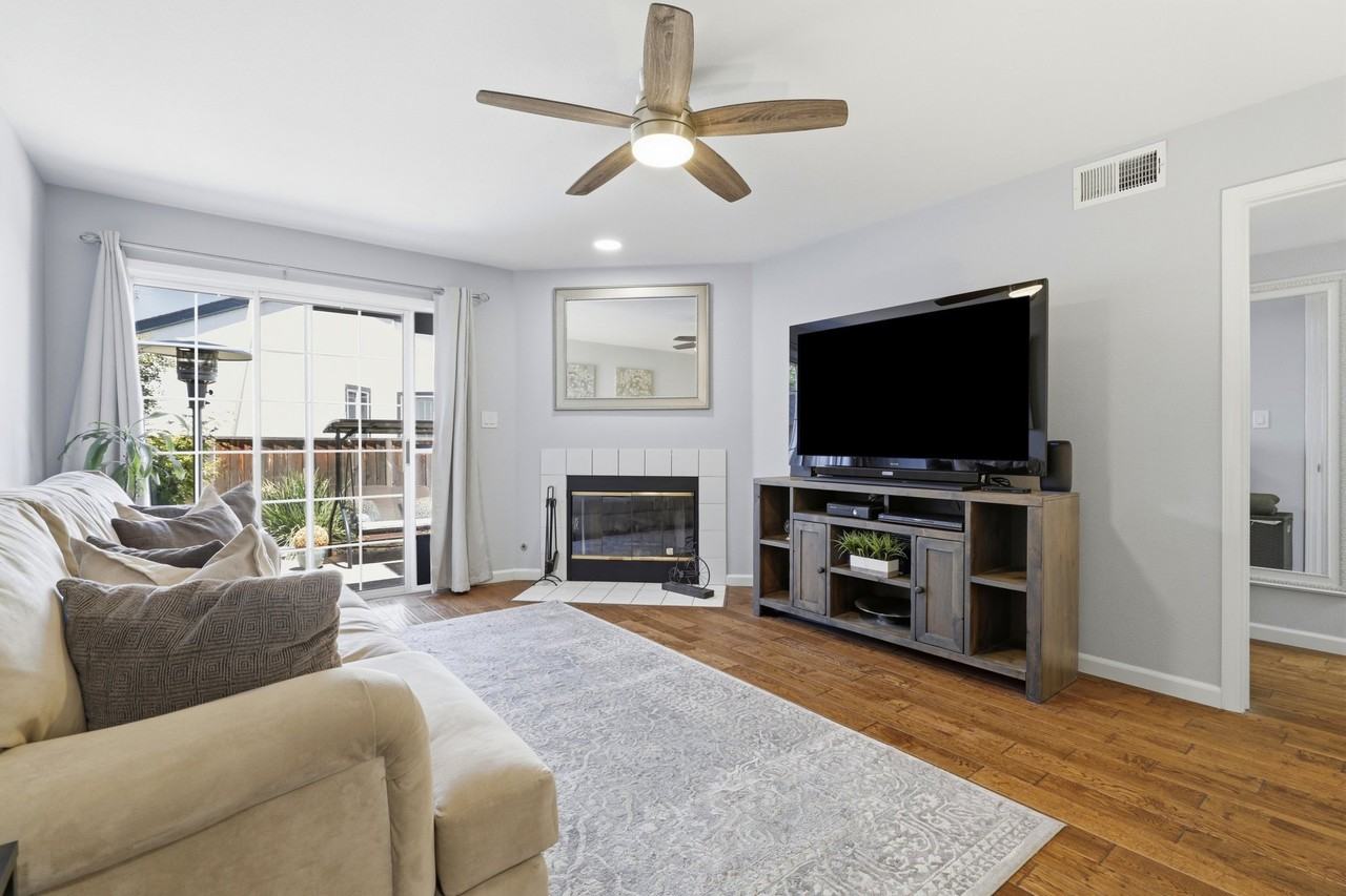 16752 San Luis Way - Photo 2 of 17