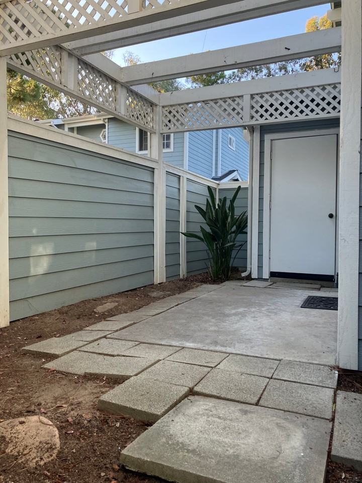 230 Entrance Rd #12 - Photo 5 of 18