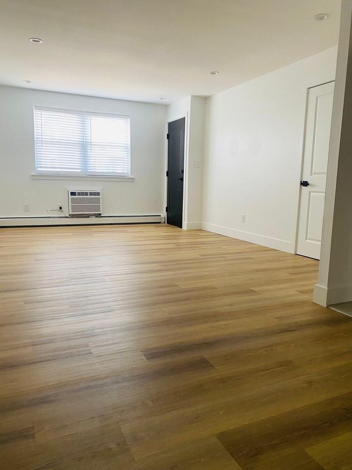 5717 Tulip St #1 - Photo 5 of 9