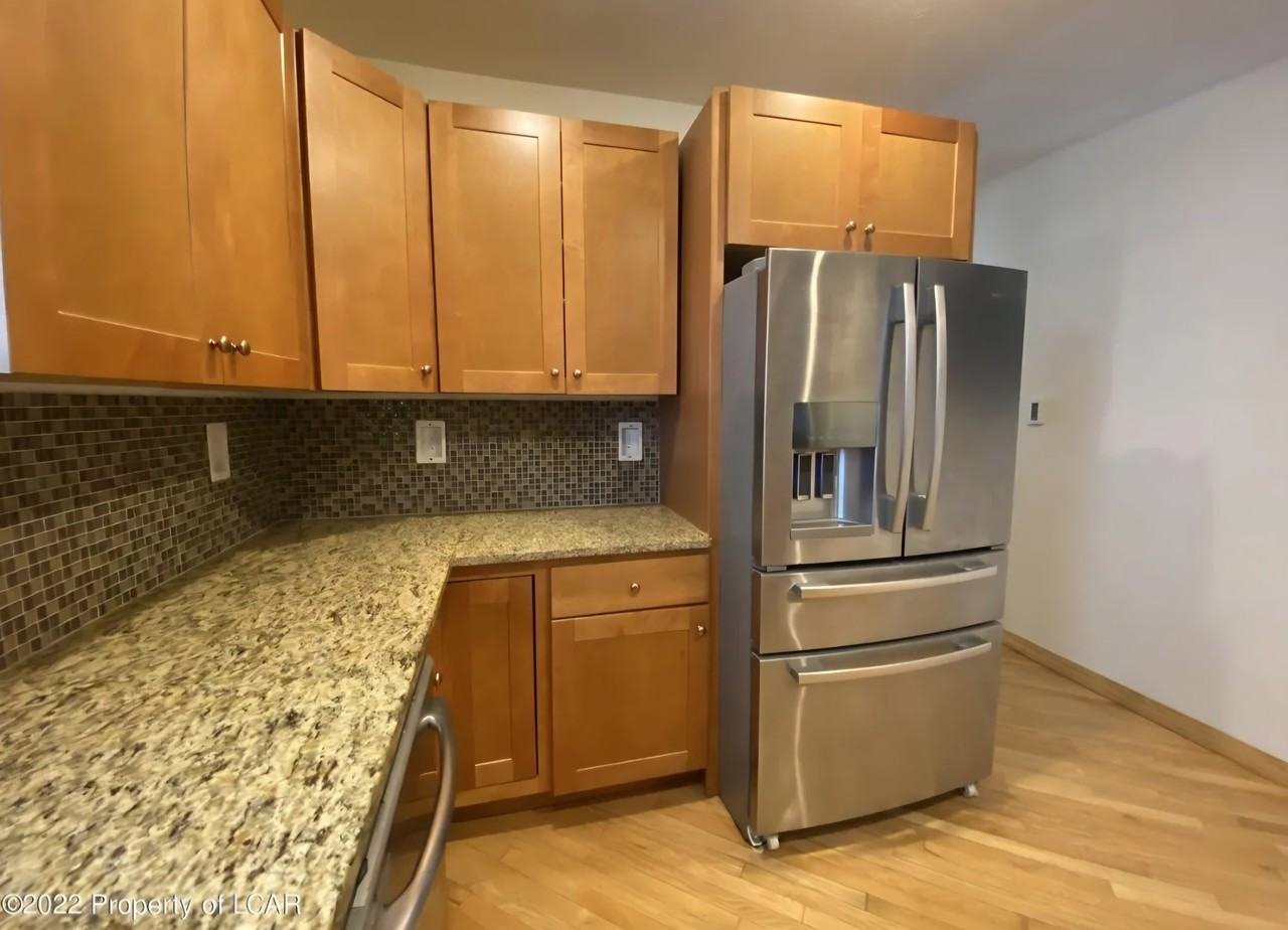 111 Spring St - Photo 4 of 20