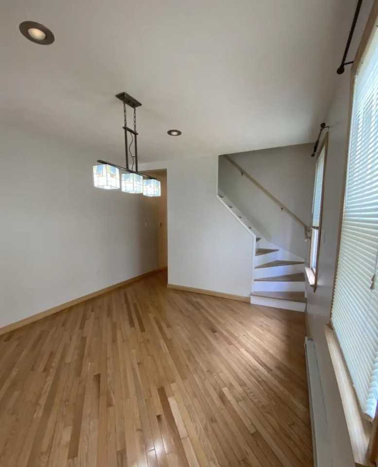 111 Spring St - Photo 7 of 20