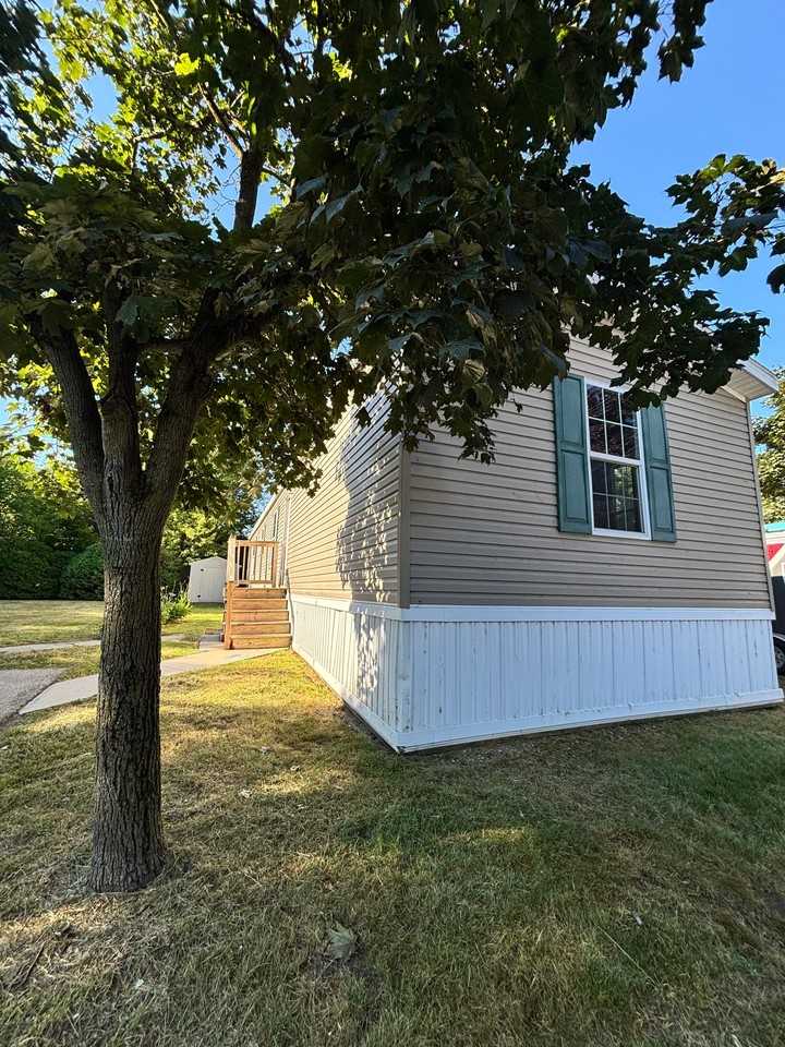 78 Dunlap Cir - Photo 2 of 3