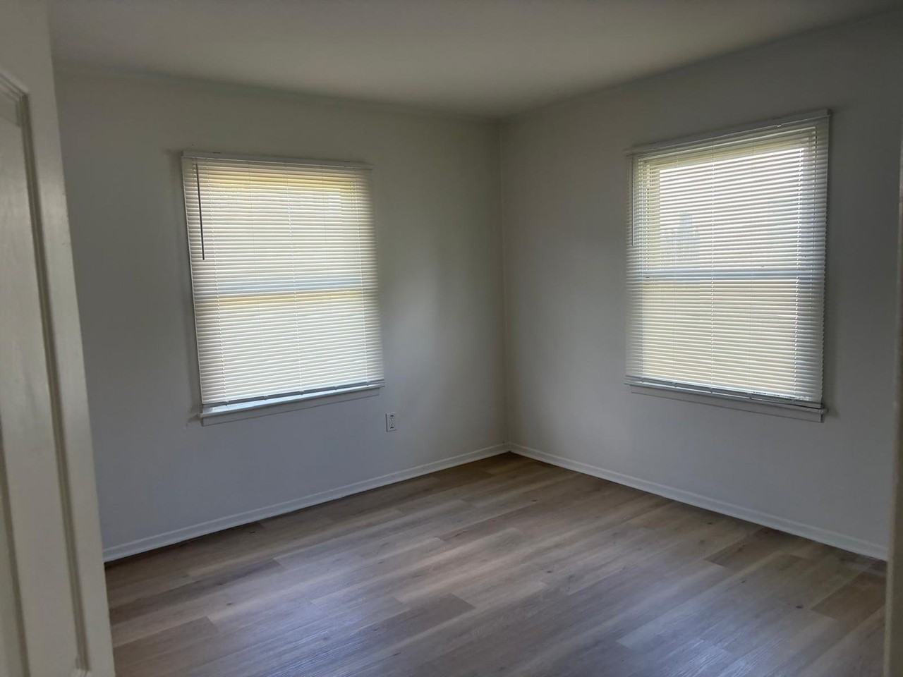 55 Bloomfield Ln - Photo 5 of 11