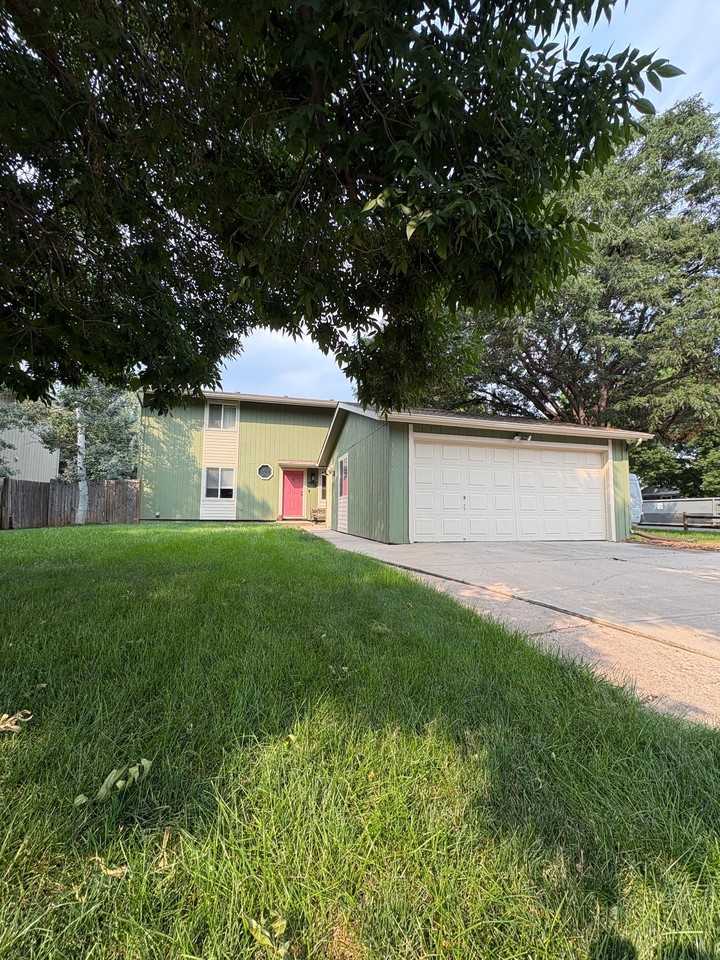 3325 Birmingham Dr