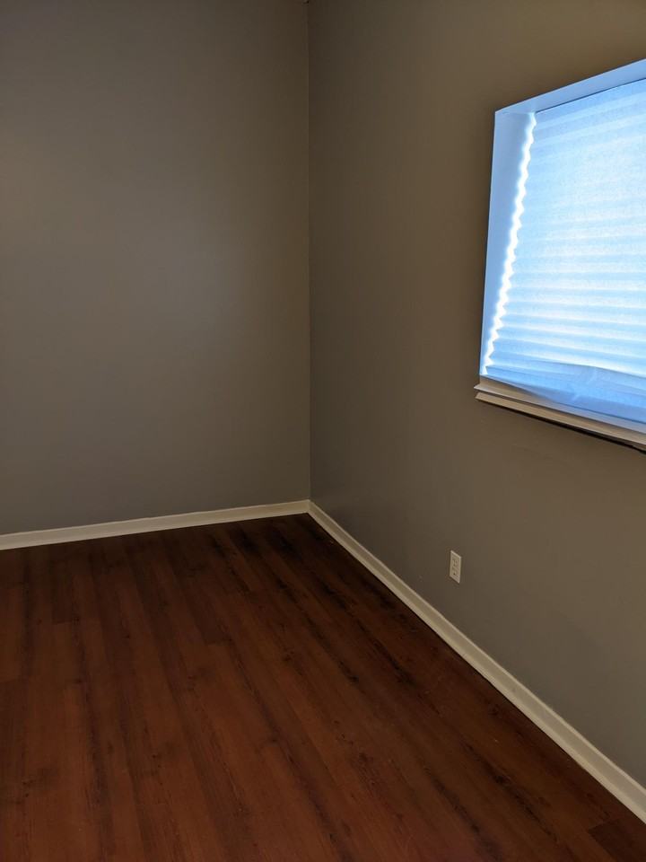359 Hamilton Road #1 - Photo 5 of 6
