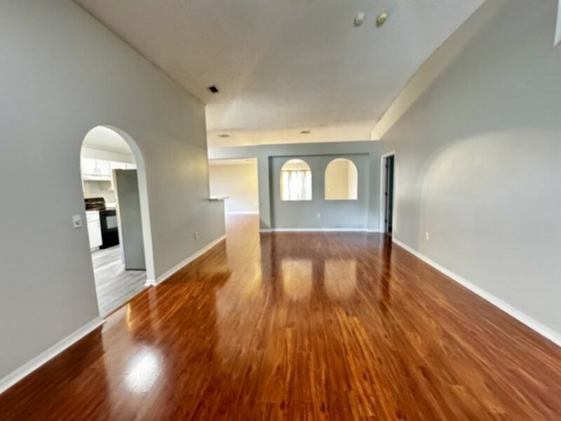 850 Welch Hill Cir - Photo 3 of 19
