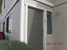 featured image of 393 Sweetwater Cir #B