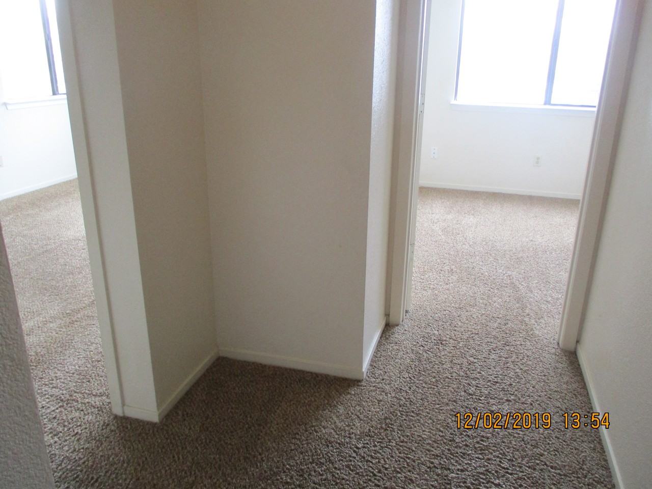 393 Sweetwater Cir #B - Photo 5 of 9