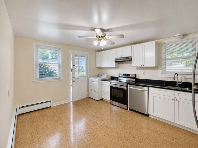 128 Norfolk St #1 - Photo 3 of 30