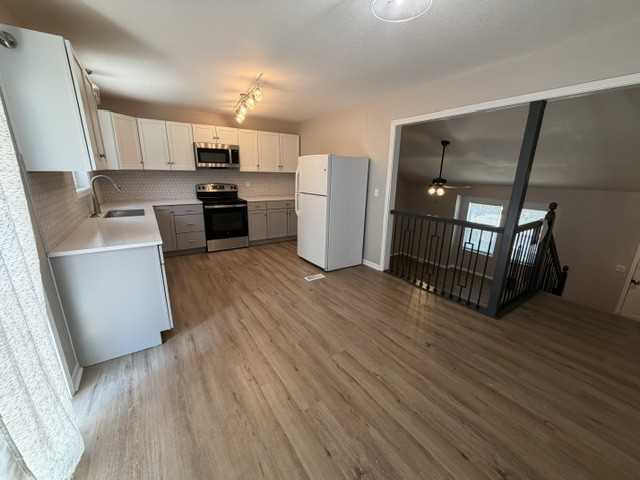 1439 N Martway Dr #NA - Photo 3 of 10