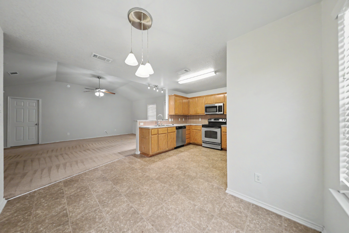 1123 Marlee Cir #NA - Photo 5 of 23